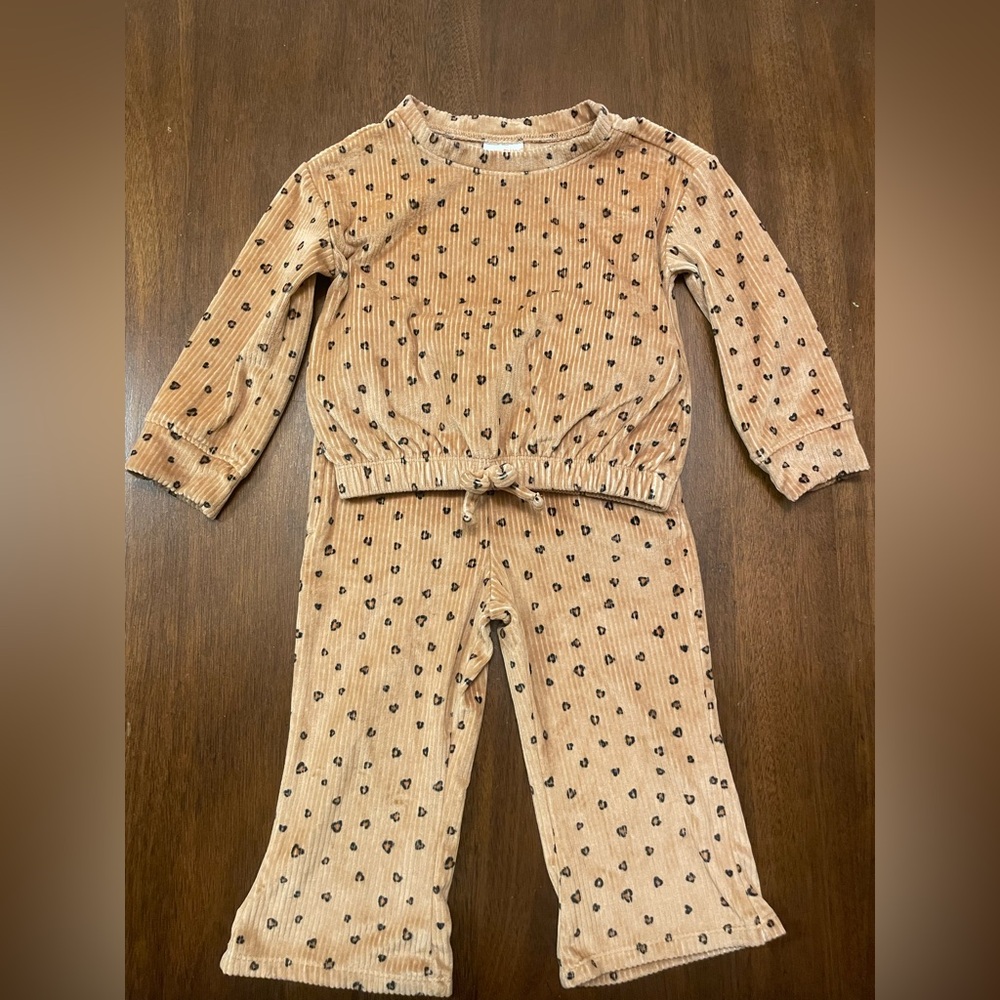 Jumping Beans Tan Set with Black Spots